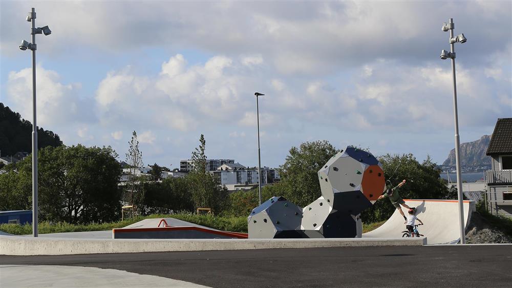 Skatebane - Klikk for stort bilete